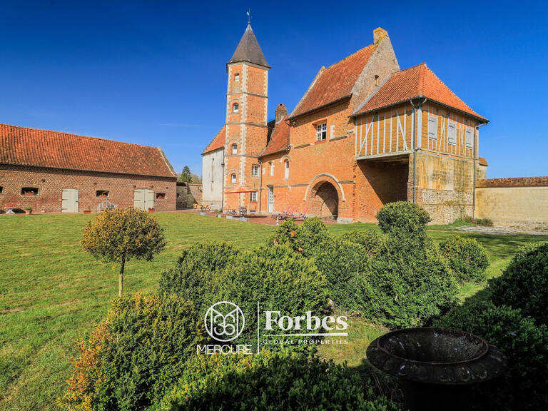Manor Auxi-le-Château - 4 bedrooms - 350m²