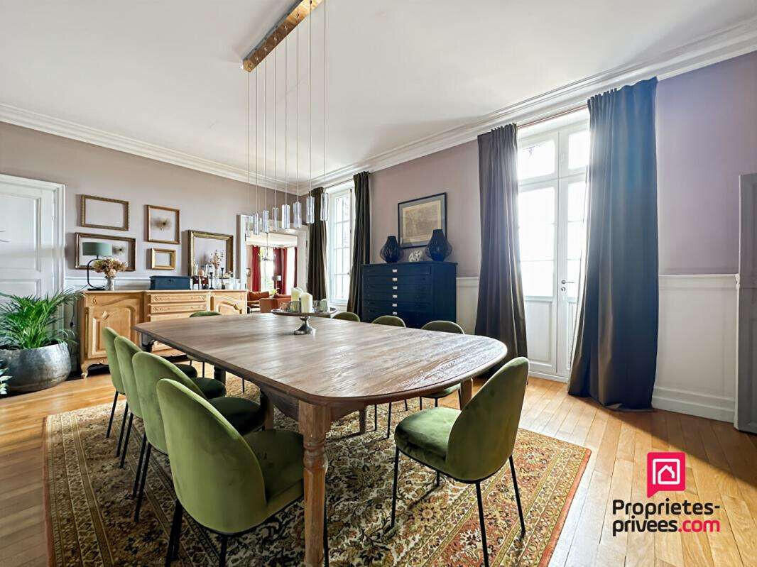 House Avallon