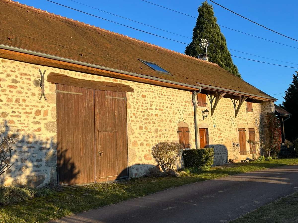 Property Avallon