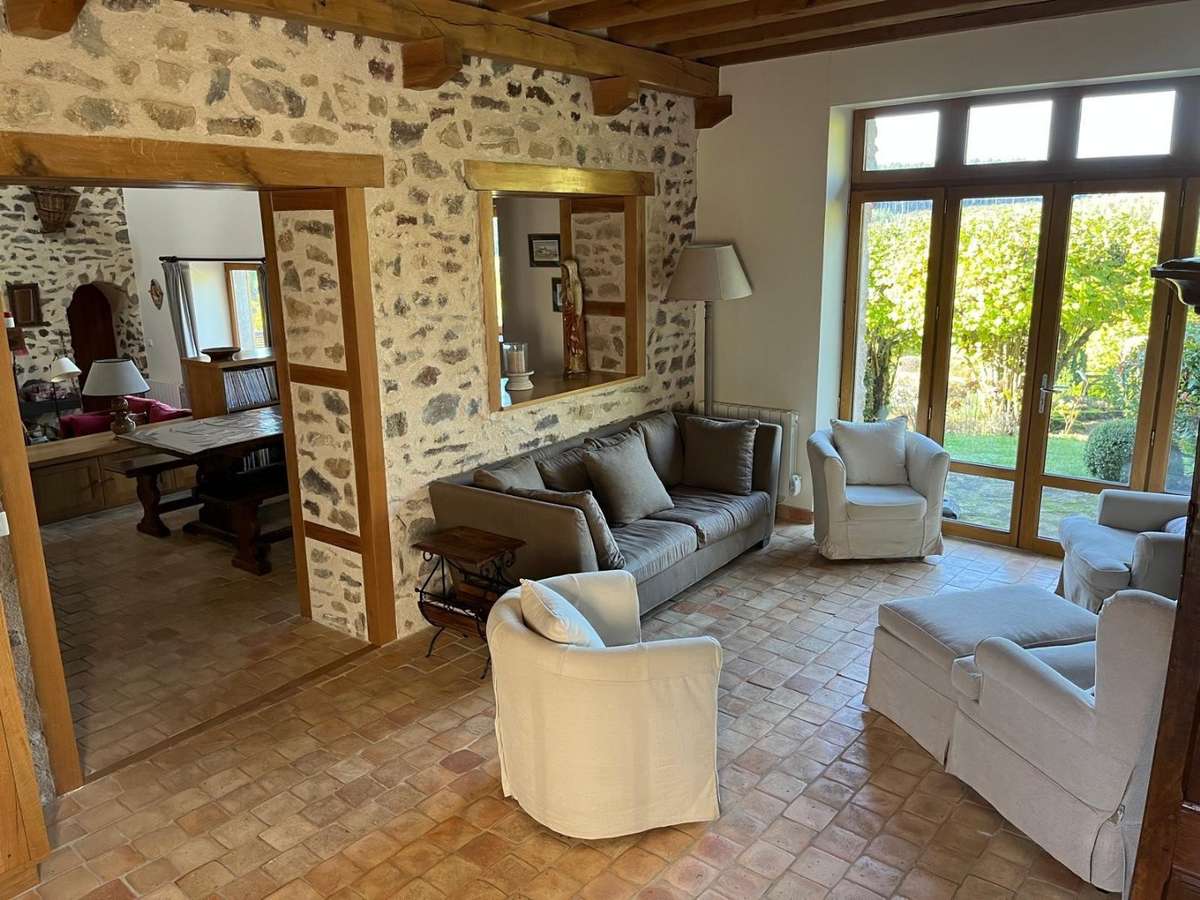 Property Avallon