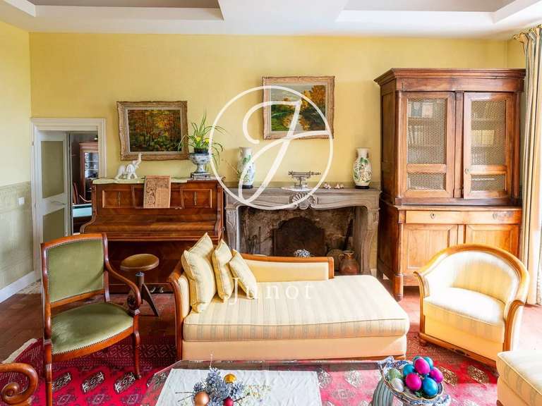 Propriété Avallon - 7 chambres - 2000m²