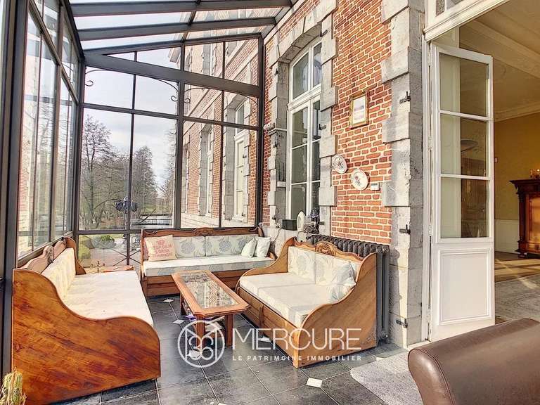 Château Avesnes-sur-Helpe - 2000m²