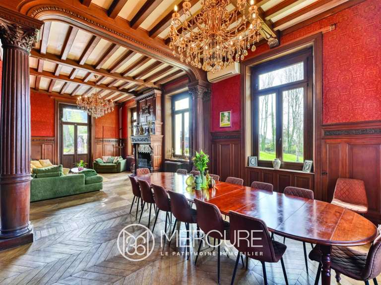 Manoir Avesnes-sur-Helpe - 10 chambres - 600m²