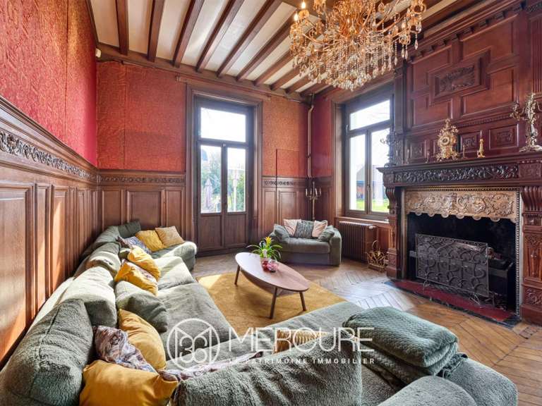 Manoir Avesnes-sur-Helpe - 10 chambres - 600m²