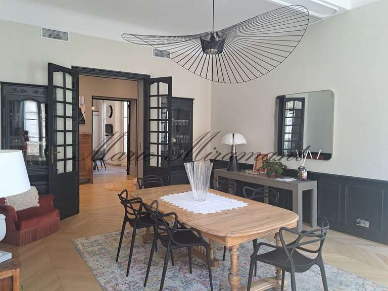 Appartement Avignon - 3 chambres - 189m²