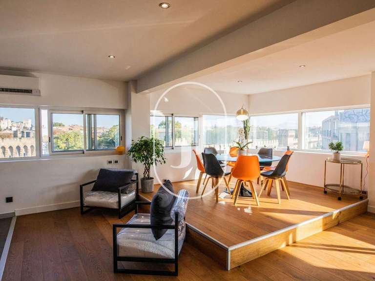 Appartement Avignon - 2 chambres - 187m²