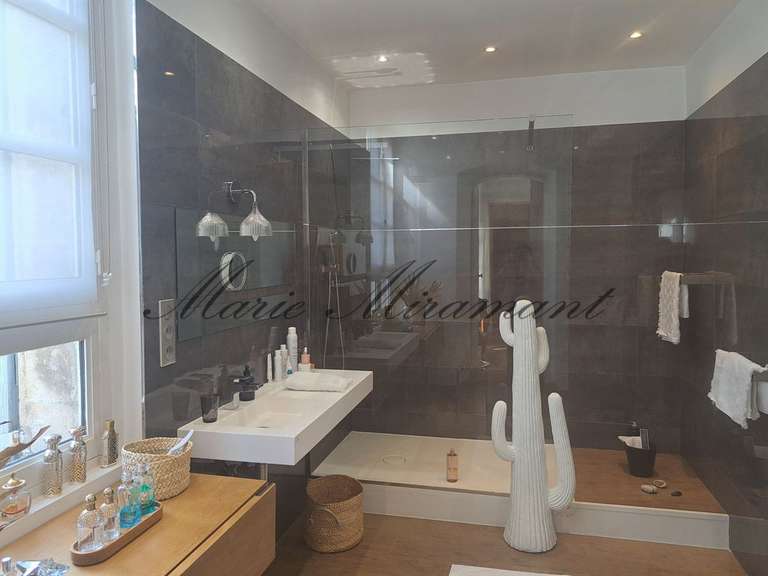 Appartement Avignon - 3 chambres - 232m²