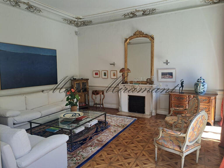 Hôtel particulier Avignon - 7 chambres - 600m²