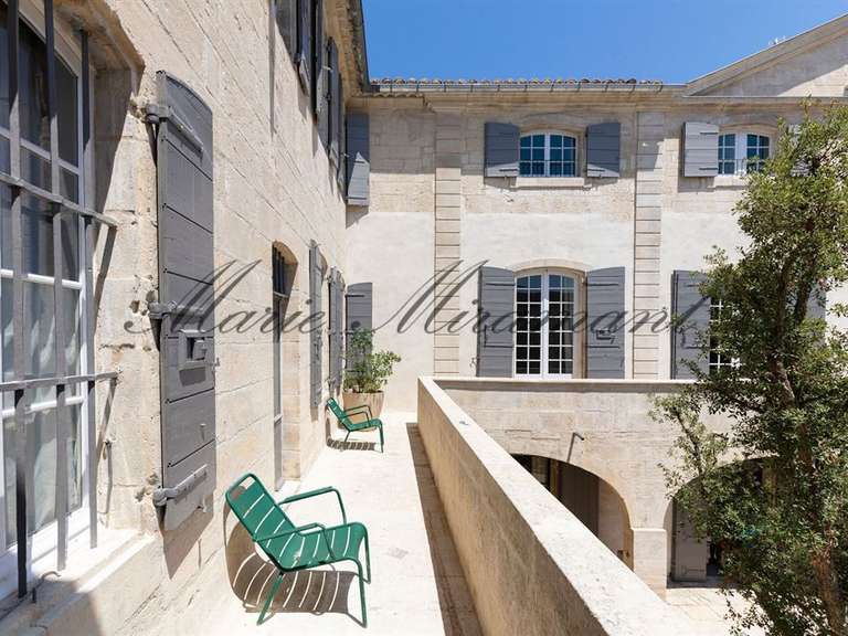 Hôtel particulier Avignon - 11 chambres - 1200m²