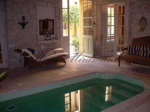 Hôtel particulier Avignon - 8 chambres - 584m²