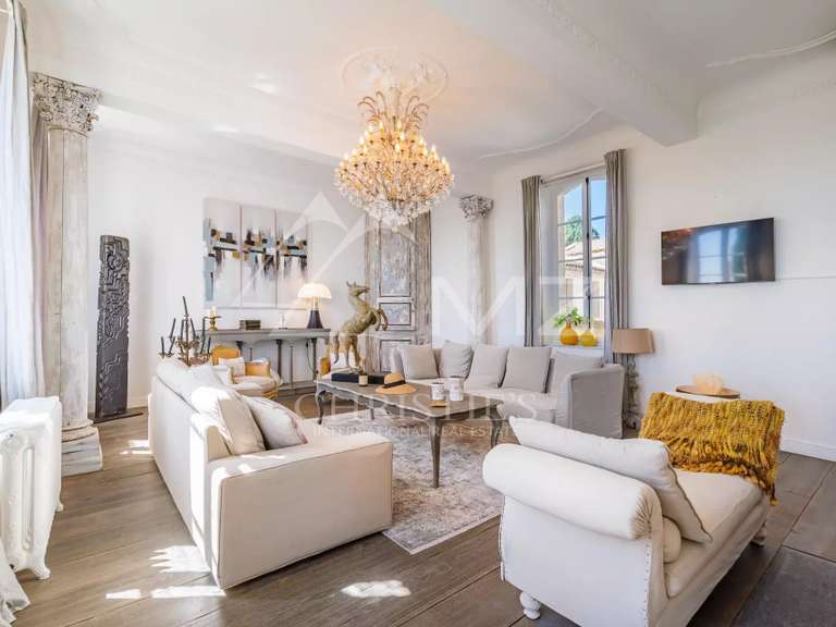 Hôtel particulier Avignon - 7 chambres - 358m²