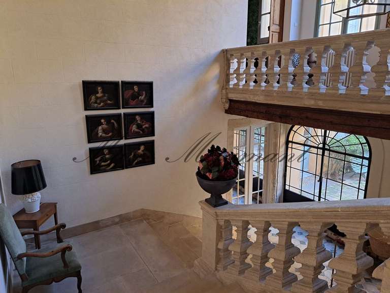 Hôtel particulier Avignon - 8 chambres - 584m²