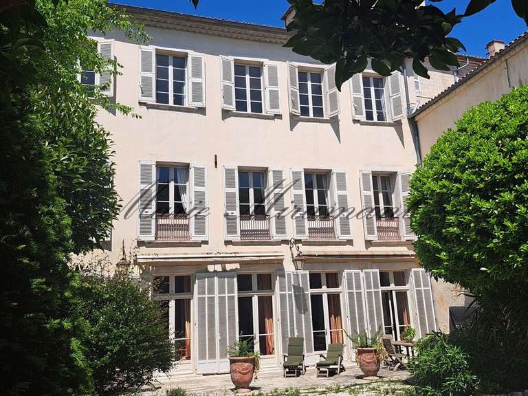 Hôtel particulier Avignon - 7 chambres - 600m²
