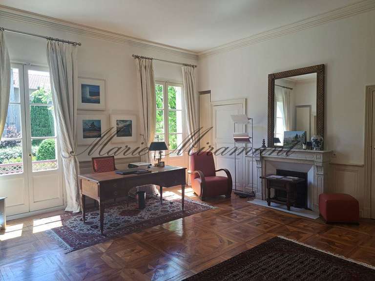 Hôtel particulier Avignon - 7 chambres - 600m²