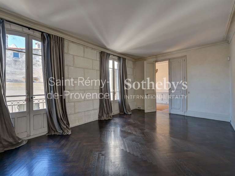 Hôtel particulier Avignon - 7 chambres - 565m²