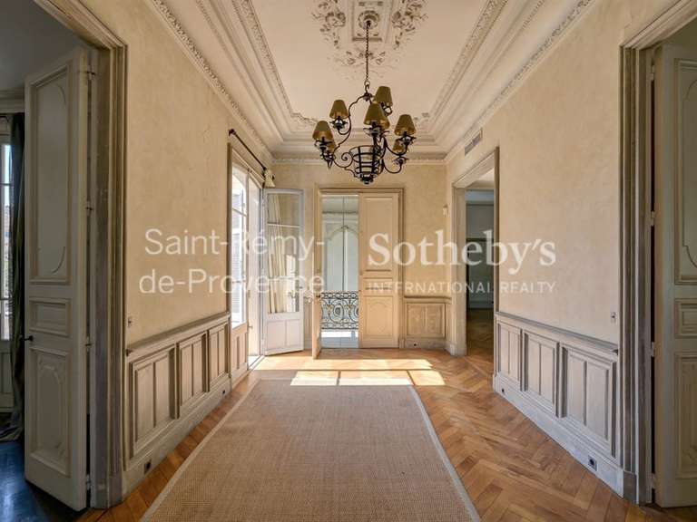 Hôtel particulier Avignon - 7 chambres - 565m²