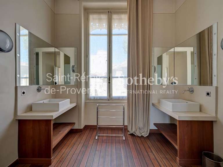 Hôtel particulier Avignon - 7 chambres - 565m²