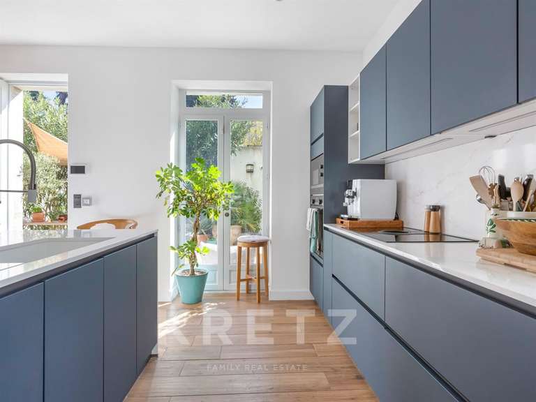 House Avignon - 6 bedrooms - 257m²
