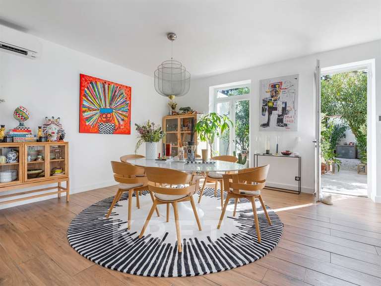 House Avignon - 6 bedrooms - 257m²