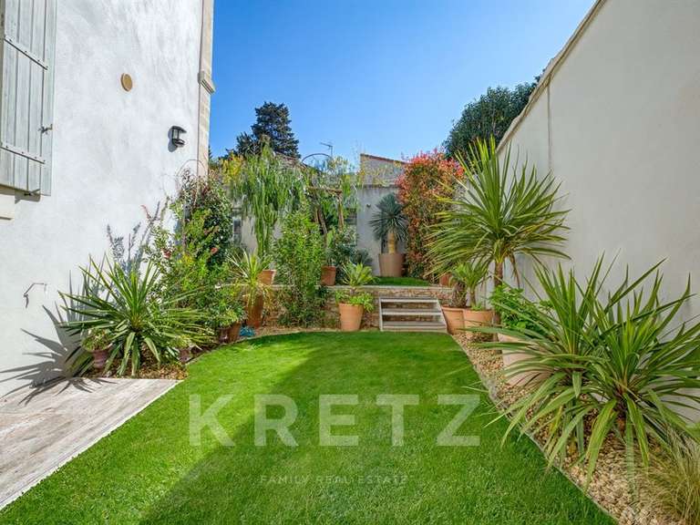 House Avignon - 6 bedrooms - 257m²