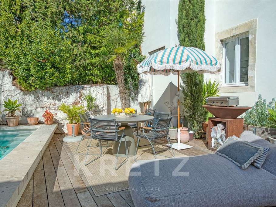 House Avignon