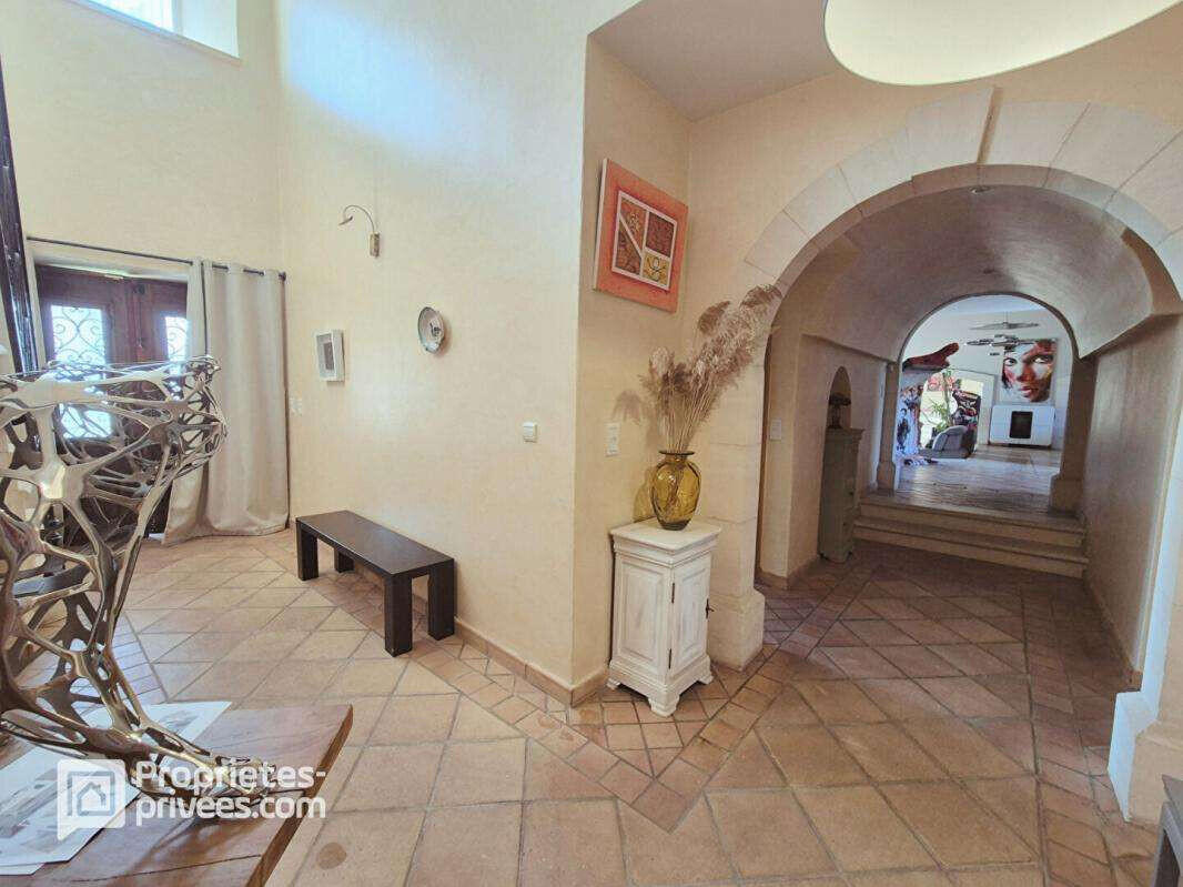 House Avignon