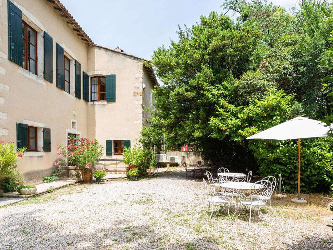 House Avignon