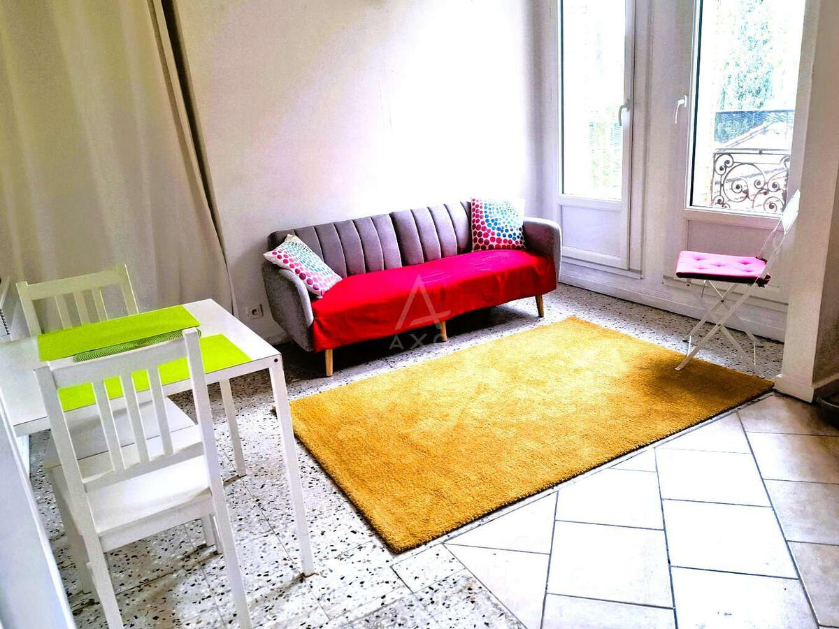 House Avignon
