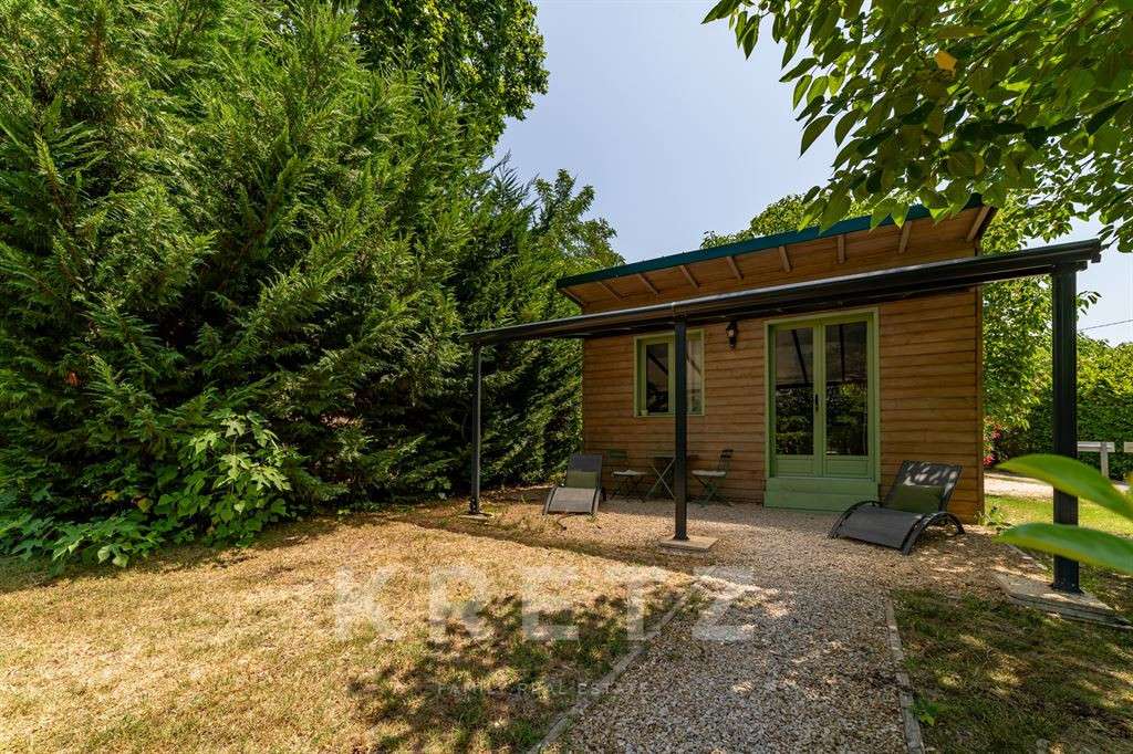 House Avignon