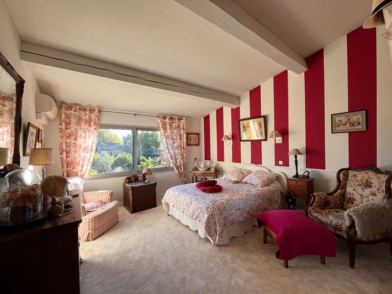 Maison Avignon - 4 chambres - 256m²