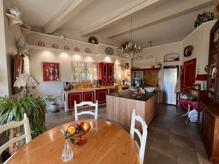 Maison Avignon - 4 chambres - 256m²