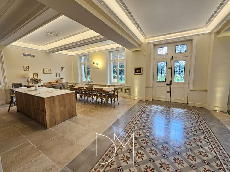 Maison Avignon - 5 chambres - 300m²