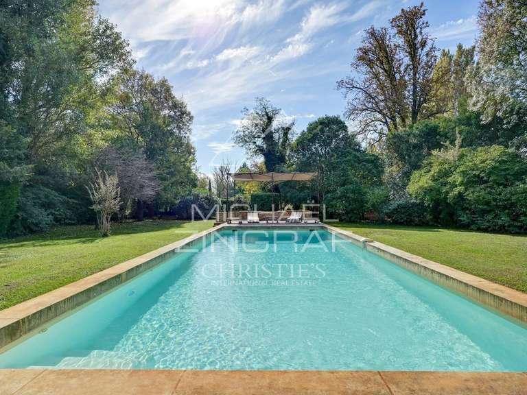 Maison Avignon - 3 chambres - 300m²