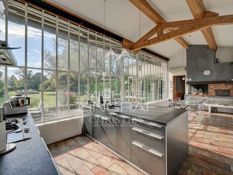 Maison Avignon - 3 chambres - 300m²