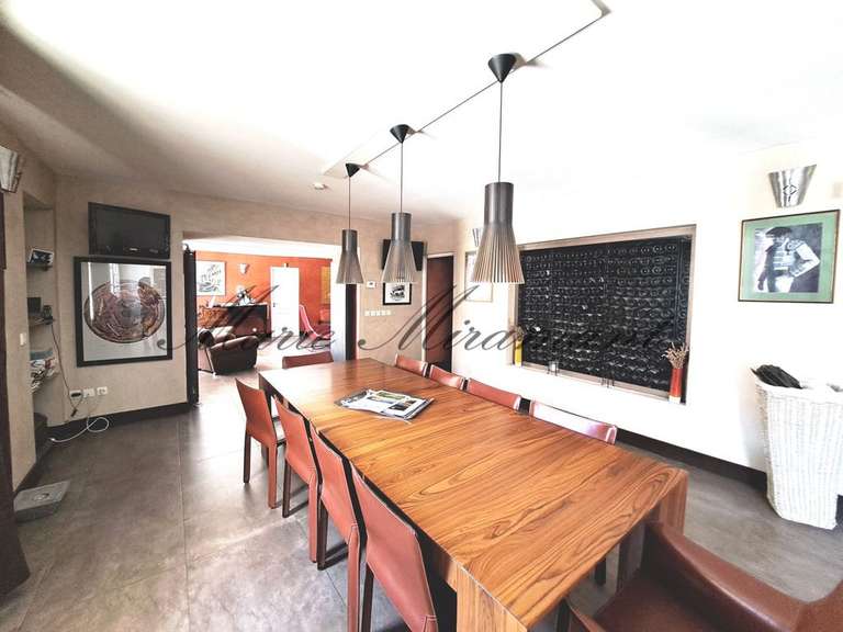 Maison Avignon - 5 chambres - 500m²
