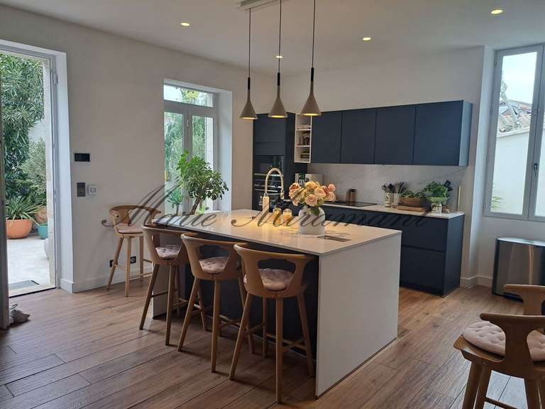 Maison Avignon - 5 chambres - 260m²