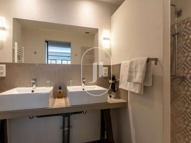 Maison Avignon - 9 chambres - 450m²