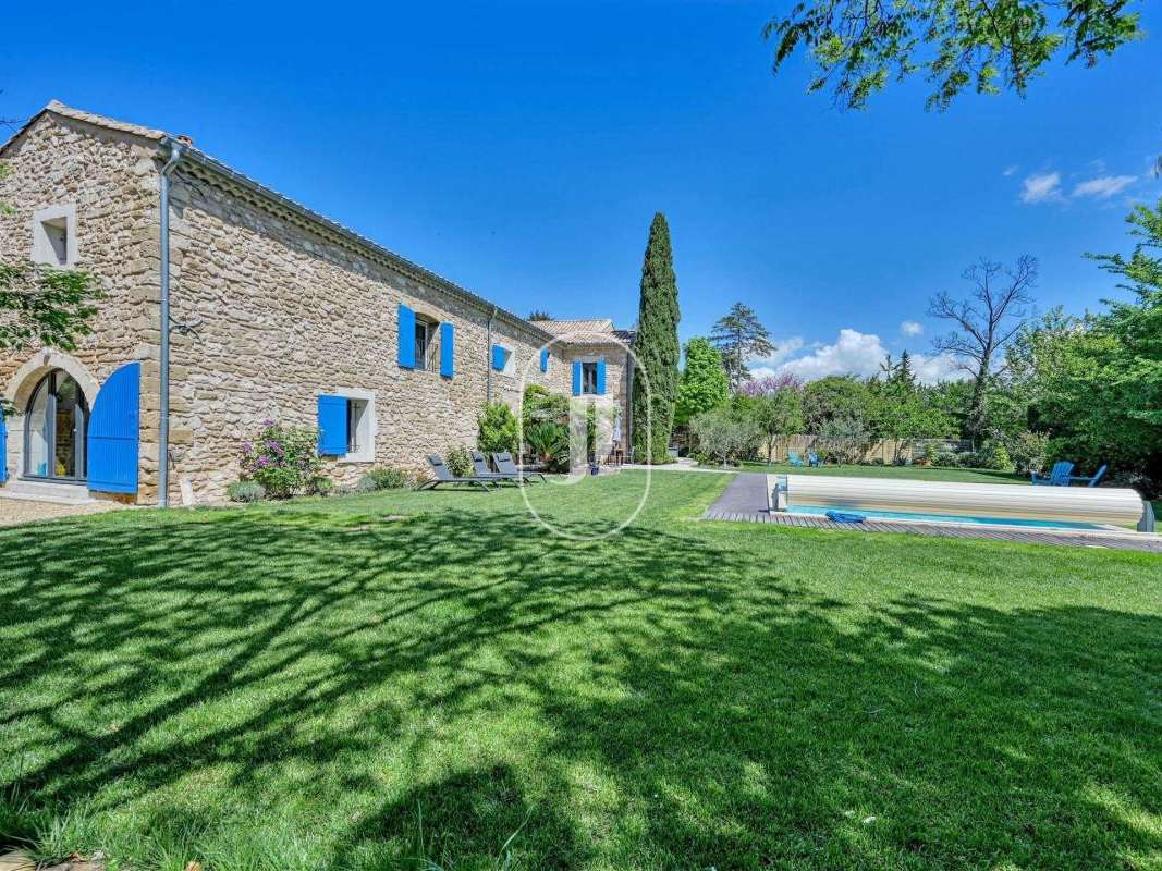 House Avignon