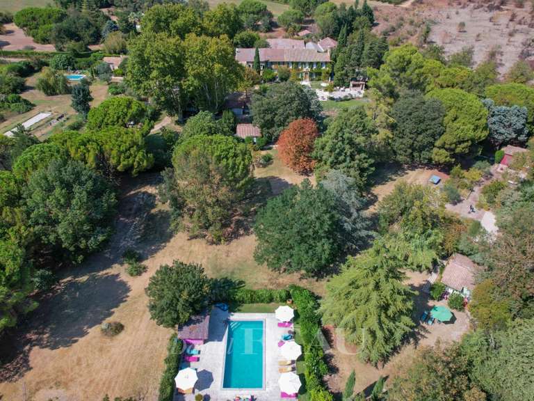 Maison Avignon - 13 chambres - 860m²