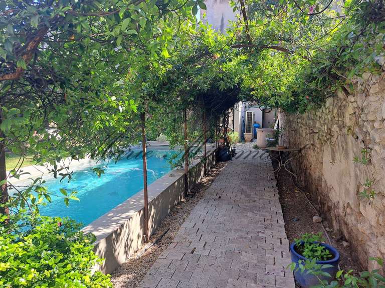 Maison Avignon - 4 chambres - 210m²
