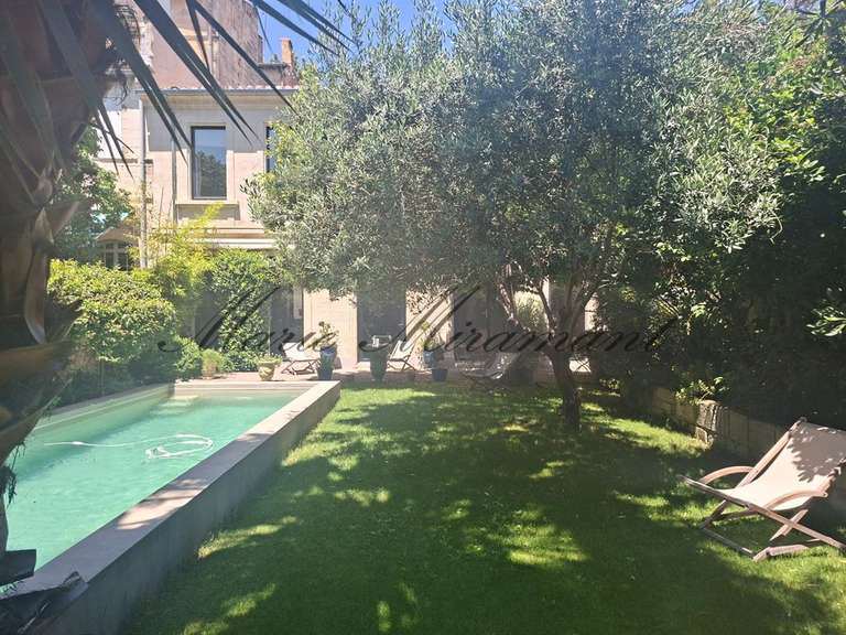 Maison Avignon - 4 chambres - 210m²