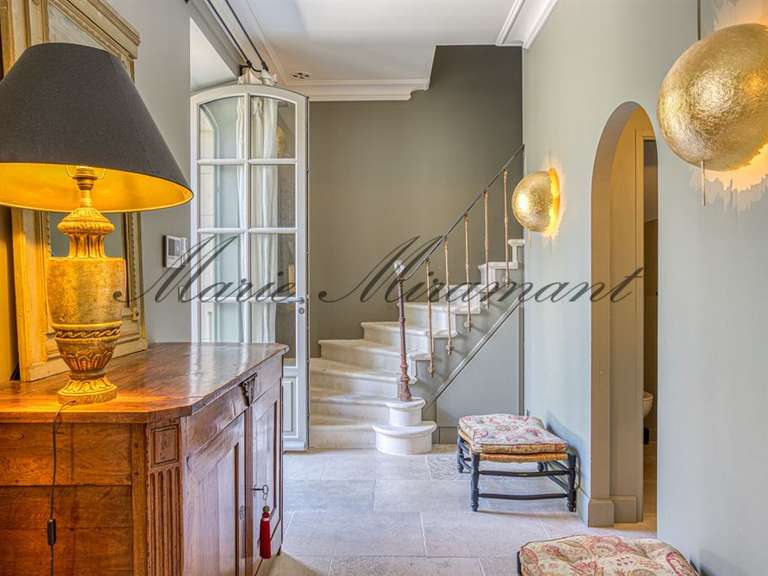 Maison Avignon - 5 chambres - 280m²