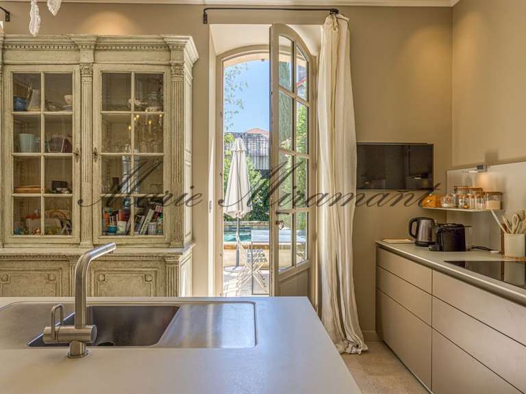 Maison Avignon - 5 chambres - 280m²