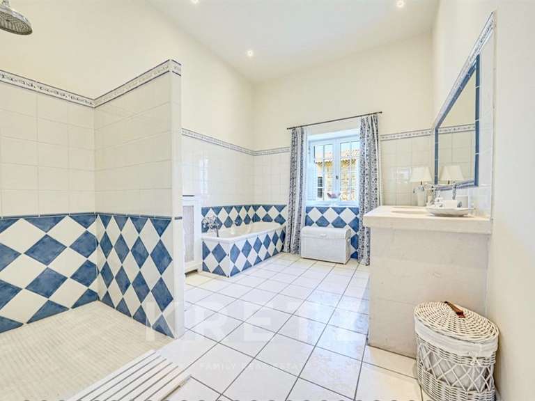 Maison Avignon - 5 chambres - 490m²