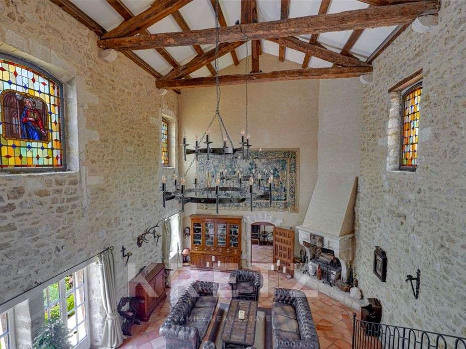 House Avignon