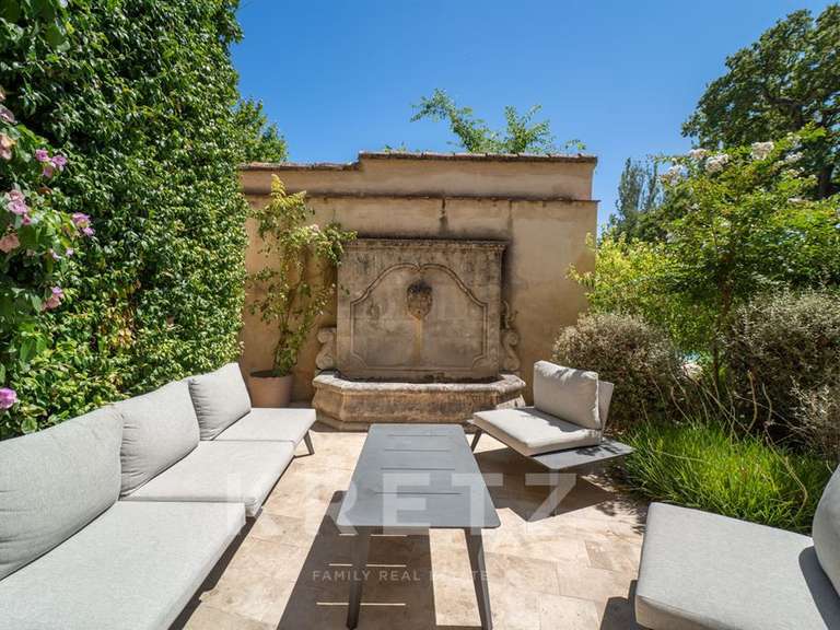 Maison Avignon - 3 chambres - 300m²