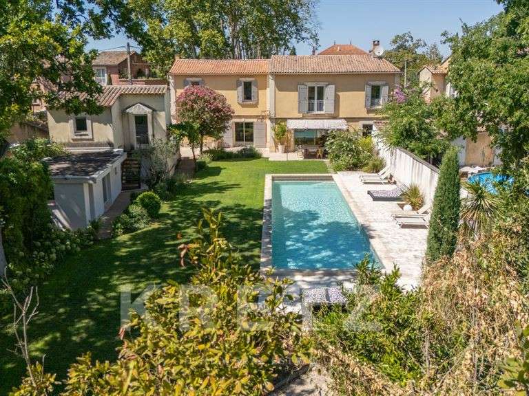 Maison Avignon - 3 chambres - 300m²