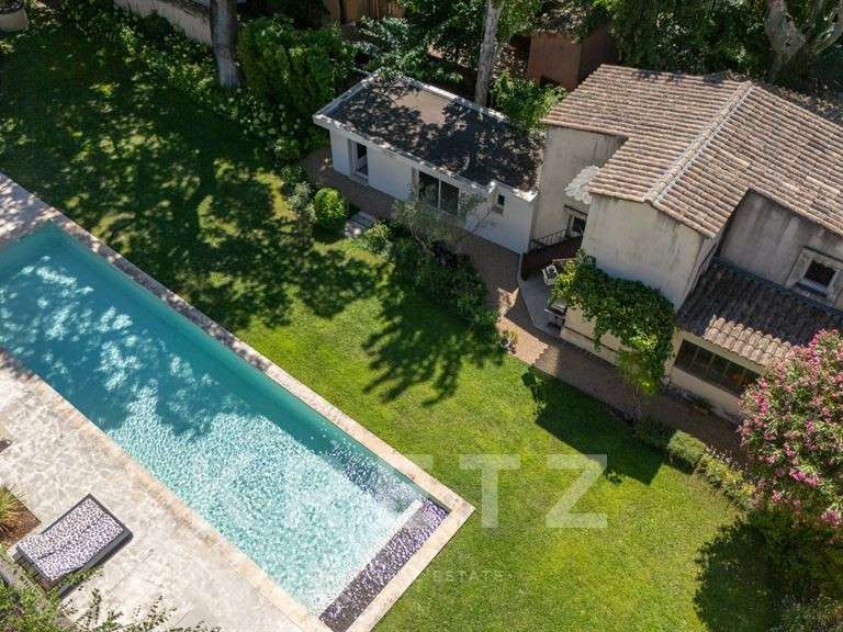 Maison Avignon - 3 chambres - 300m²