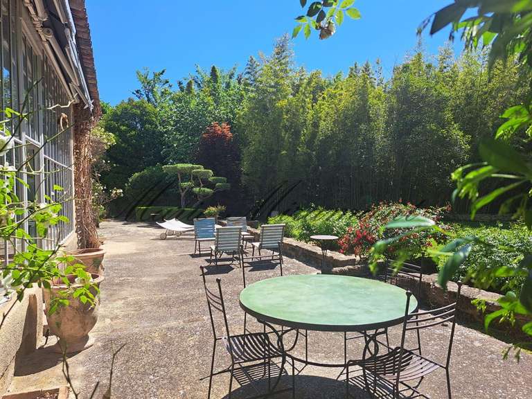 Maison Avignon - 5 chambres - 300m²