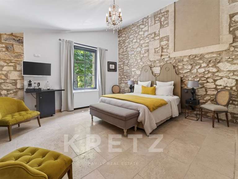 Maison Avignon - 8 chambres - 585m²
